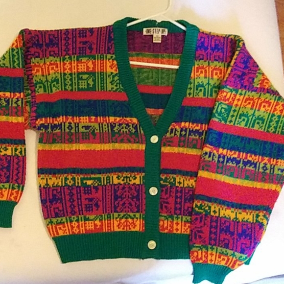 One Step Up Sweaters - 80s~90s  Vintage Cardigan~One Step Up